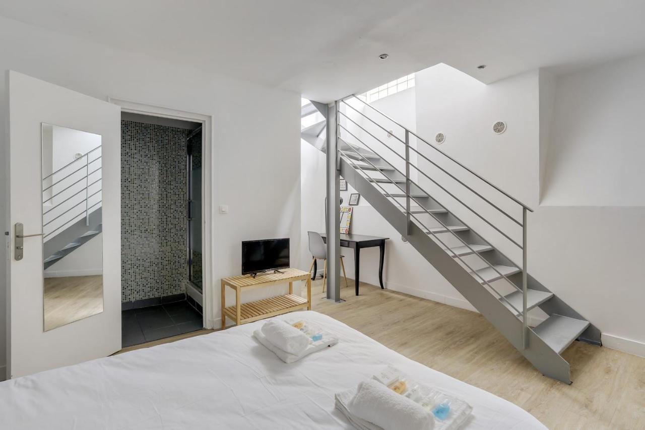170 Suite Angouleme Large Duplex Style Apt With1 Bdr Paris Central Zewnętrze zdjęcie